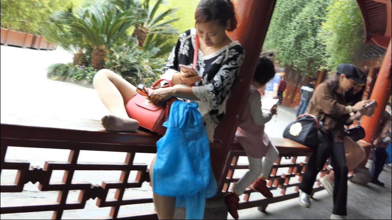 streetsnapnylon[00 00 55][20181208 233831 6]